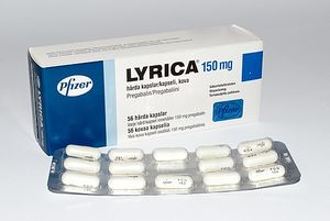 Box of Lyrica capsules